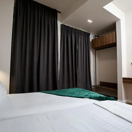 Libertas 4* Vlorë
